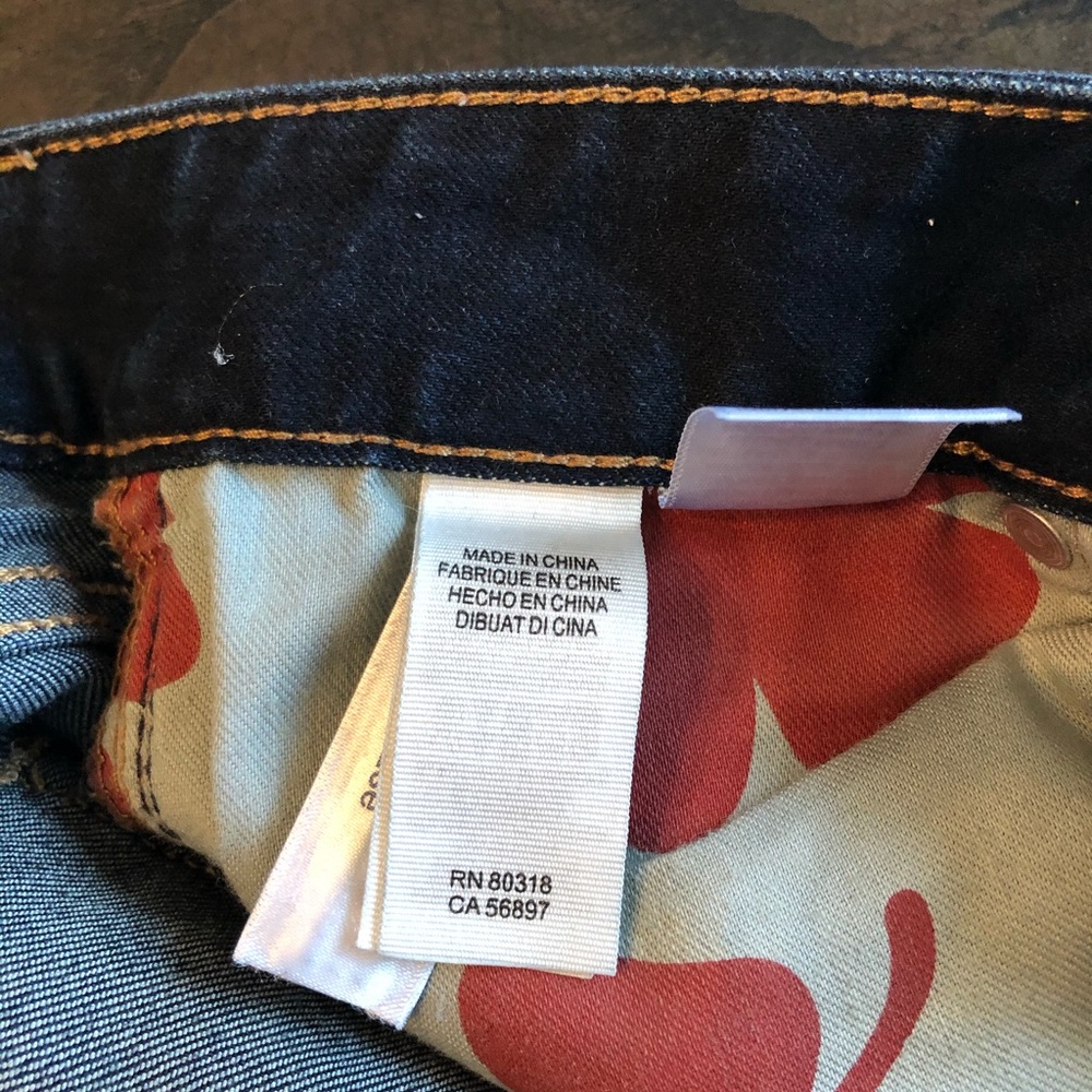 Lucky Brand Leyla Capri Dark Jean Denim Size 4 - Picture 5 of 6